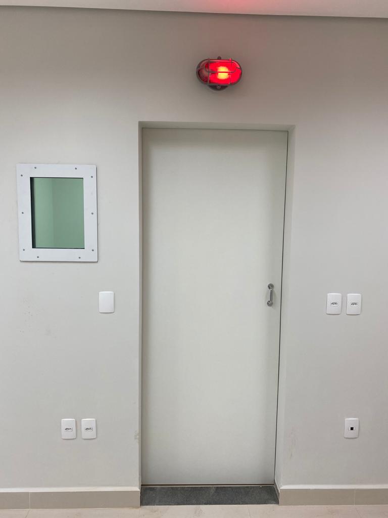 Porta-de-Protecao-Radiologica-3