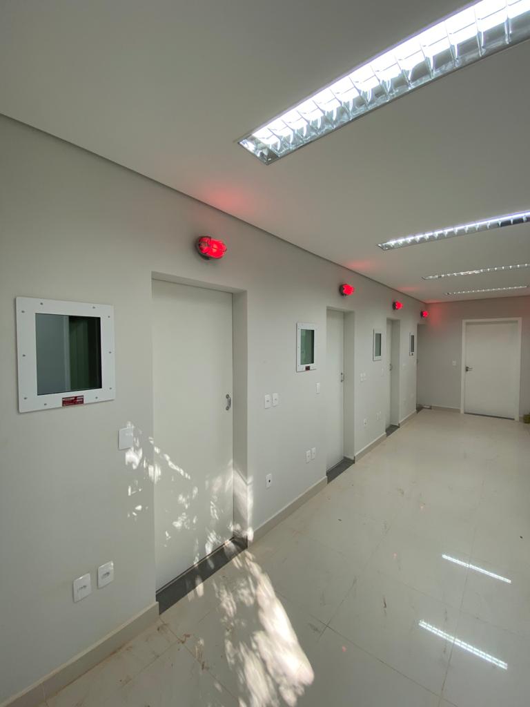 Porta-de-Protecao-Radiologica-5